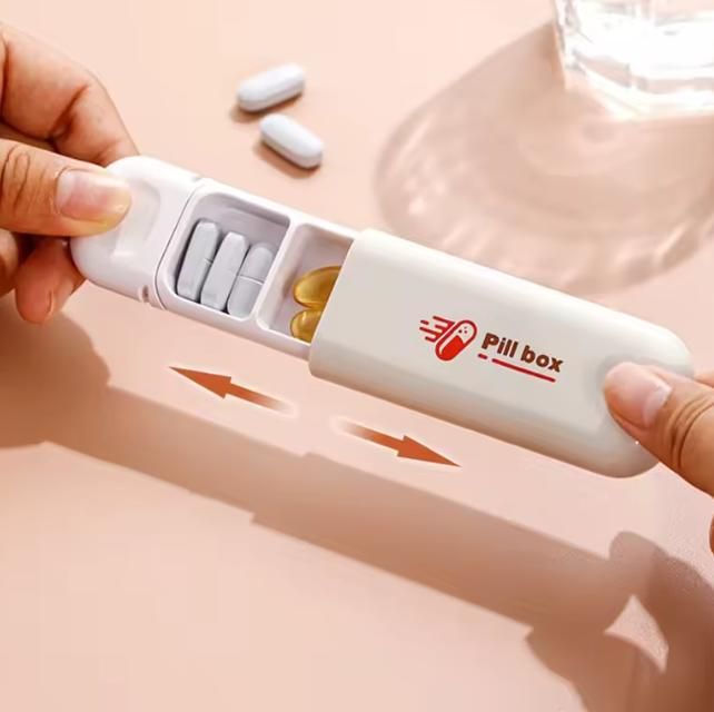 Three-Compartment Small Pill Organizer Box nmwwyb-dg